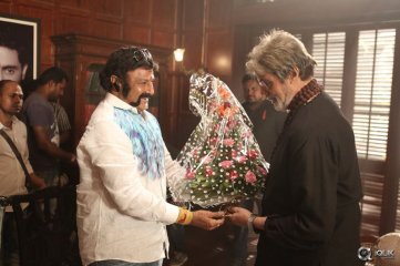 Balakrishna And Krishna Vamsi Visit Amitabh RGV Sarkar 3 Movie Set